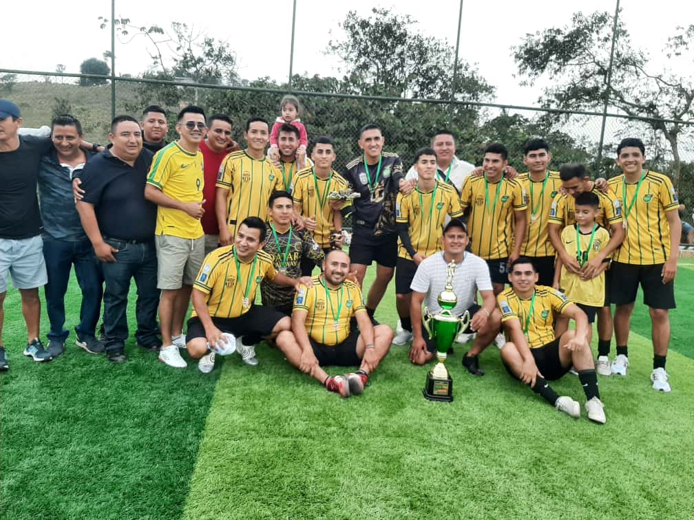 572950823_1531199608306040_7996946591930993359_n